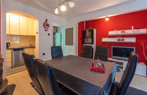Crikvenica Apartment | Apartment Mladenka
