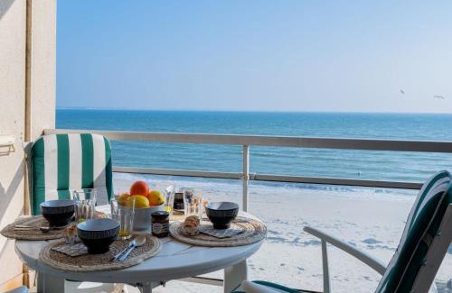 Saint-Pierre-Quiberon Apartment | Apartment Morgane by Interhome