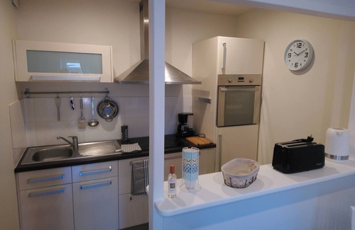 Portbail Apartment | Apartment-Modern-Ensuite with Shower-ISLE1