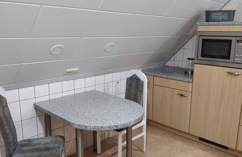 Kloetze Apartment | Apartment 'Mone's Kloetze' with Private Terrace, Wi-Fi and Air Conditioning