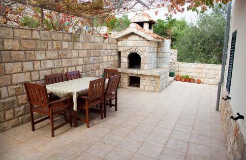 Cove Donja Krusica (Donje selo) Apartment | Apartment More