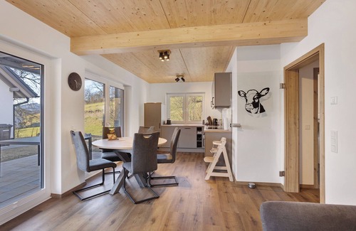 Schmallenberg Apartment | Apartment 'Muh' with Mountain View, Private Terrace and Wi-Fi