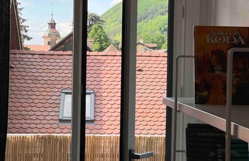 Menthon-Saint-Bernard Apartment | Apartment near Lake Annecy