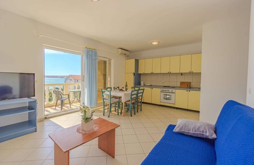 Vidalici Apartment | Apartment near the beach with sea view