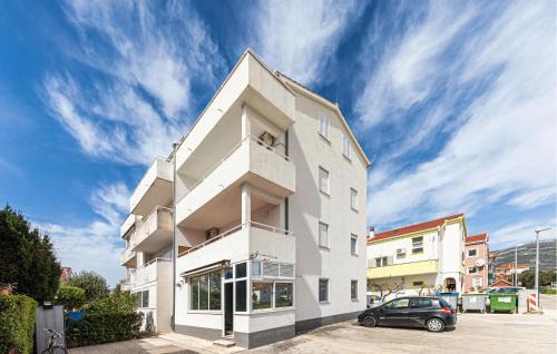 Kastel Stafilic Apartment | Apartment Near The Sea