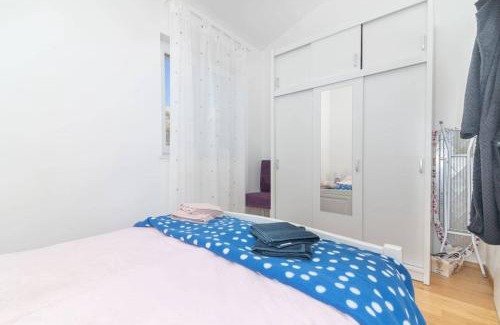 Dinjiska Apartment | Apartment Nero by aneo travel