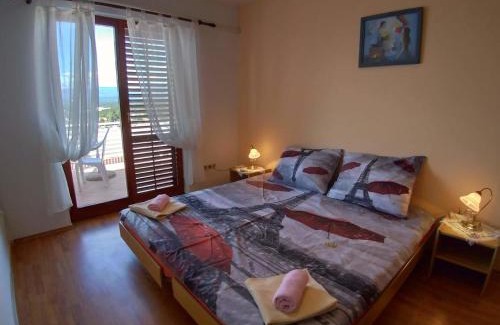 Njivice Apartment | Apartment Njivice 15904b