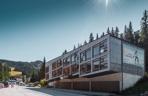 Irdning-Donnersbachtal Apartment | Apartment no. 2, 2 bedrooms, shower, WC - Long Stay - "Holzboxen" Planneralm Alpin