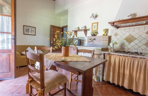 Magliano in Toscana Other | Apartment Olivo with Terrace, Shared Pool & Wi-Fi