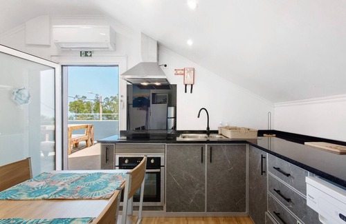 Porto Moniz Apartment | Apartment 'Palheiro Dos 3 A's - Soulful Stays' with Sea View, Wi-Fi and Air Conditioning