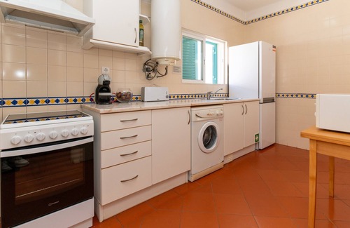 Prainha Apartment | Apartment 'Prainha Alvor 4 Bed' with Private Pool, Private Terrace and Wi-Fi
