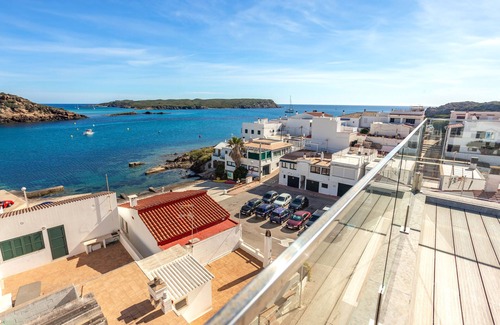 Es Grau Apartment | Apartment 'Preciosas Vistas En Es Grau' with Private Terrace, Wi-Fi and Air Conditioning