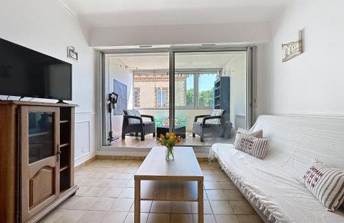 La Bernerie-en-Retz Apartment | Apartment Résidence de la Mer by Interhome