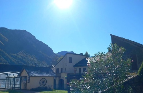 Bielle Apartment | Apartment "Résidence Arriu Mage" with Mountain View, Private Pool & Wi-Fi