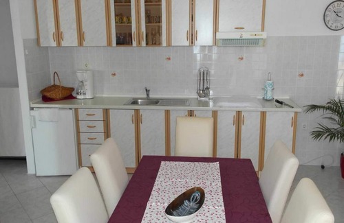 Bol Apartment | Apartment Račić