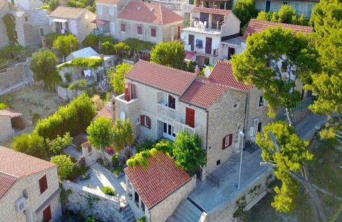 Bol Apartment | Apartment Račić