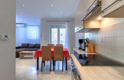 Cancini Apartment | Apartment Rajić-3 by Interhome