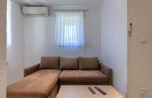 Cancini Apartment | Apartment Rajić-3 by Interhome
