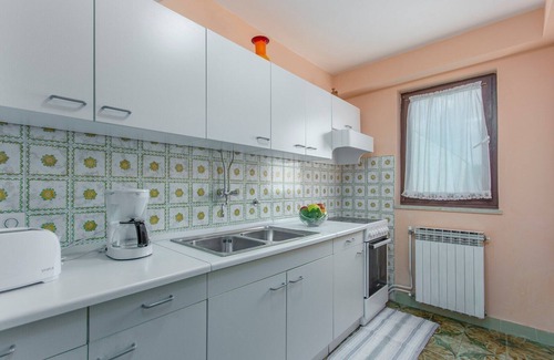 Kirmenjak Apartment | Apartment Rajko I with Garden View