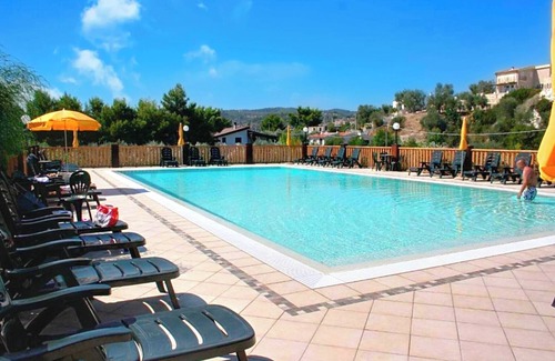 Scialara Apartment | Apartment 'Sabbia D'oro, 202' with Shared Pool and Wi-Fi