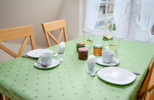 Norddeich Apartment | Apartment Sandburg by Interhome