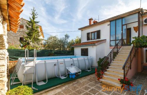 Peresiji Apartment | Apartment Sankovic with a private pool