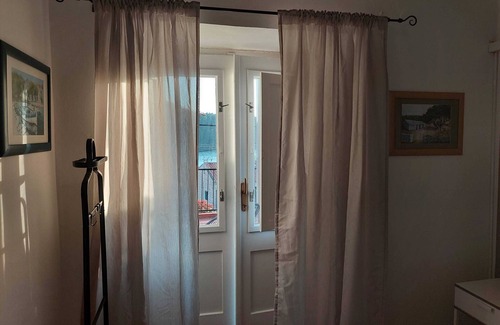 Cavtat Old Town Apartment | Apartment Saul Cavtat - One Bedroom Apartment with Terrace and Sea View