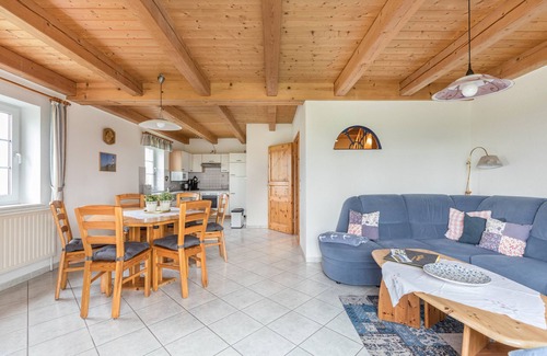 Westerhever Apartment | Apartment "Schäferhof Dircks 3" with Garden & Wi-Fi