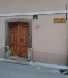 Skofja Loka House | Apartment Slavija