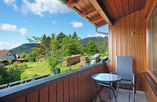 Alpirsbach Apartment | Apartment 'Sulzberg, 103qm' with Balcony and Wi-Fi