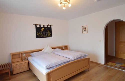 Bad Bayersoien Bed & Breakfast | Apartment Susanne (dog on request) - Gästehaus Bergfrieden