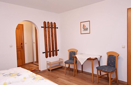 Bad Bayersoien Bed & Breakfast | Apartment Susanne (dog on request) - Gästehaus Bergfrieden