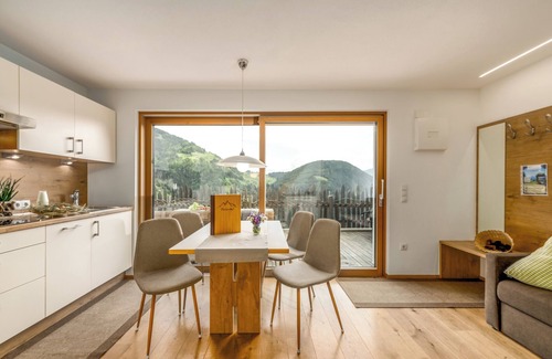 Vallarga Apartment | Apartment 'Tratterhof Apt Eidechsspitze' with Mountain View, Private Terrace and Wi-Fi