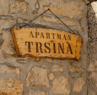 Rakalj Apartment | Apartment Trsina