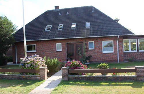 Oldsum Apartment | Apartment "Uastersiidj" 4 people