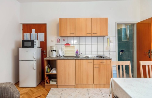 Starigrad Apartment | Apartment Vinko (58381-A1) - Starigrad Paklenica