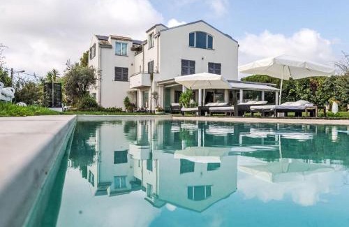 Albisola Superiore Apartment | Apartment Verney by Interhome