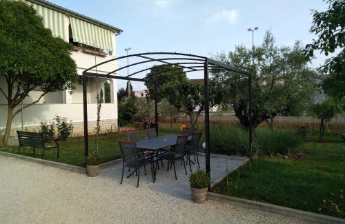 Veleniki Apartment | Apartment Vesna