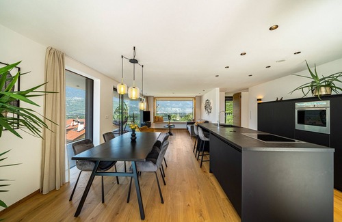 Gargazzone Apartment | Apartment "Videre Penthouse Lodge" with Mountain View, Wi-Fi & Terrace