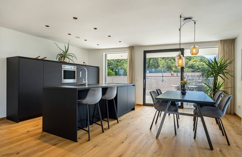 Gargazzone Apartment | Apartment "Videre Penthouse Lodge" with Mountain View, Wi-Fi & Terrace