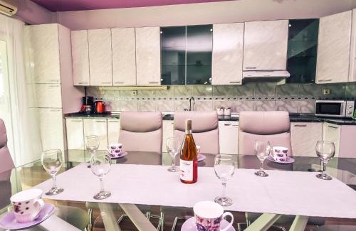 Krusevo Apartment | Apartment Villa Luka by Interhome