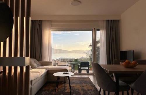 Tivat Apartment | Apartment Vuk-with a sea view