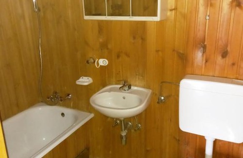 Rohr im Gebirge Apartment | Apartment Weintraube