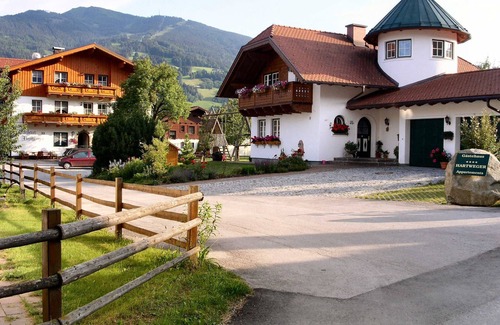 Weissenbach Apartment | Apartment Weissenbach - guest house Hartweger