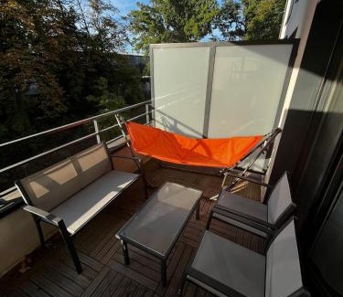 Clamart Apartment | Apartment with a terrace