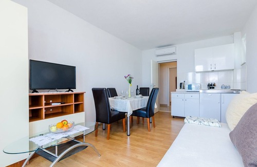 Drace Apartment | Apartment with balcony and sea view