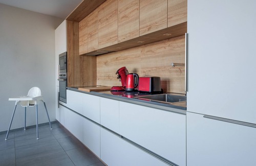 Saint-Avertin Apartment | Apartment with Cher river view, 4/6 people, south Tours + parking and terracen