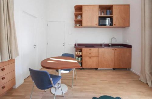 Postel Apartment | Apartment with City View in Saint-Gilles, 80 m²