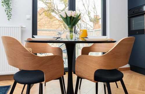 Wrzeszcz Apartment | Apartment With Parking by Renters