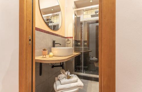 Quartiere XVII Trieste Apartment | Apartment with Private Garden Villa Ada - Terrestre